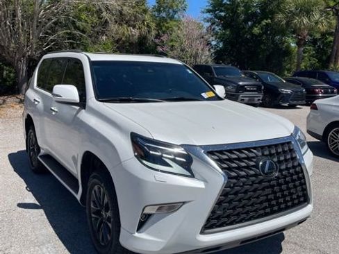 Used 2020 Lexus GX 460 Premium w/ Premium Package image 5