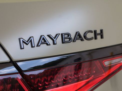 Used 2023 Mercedes-Benz Maybach S 680 4MATIC image 33