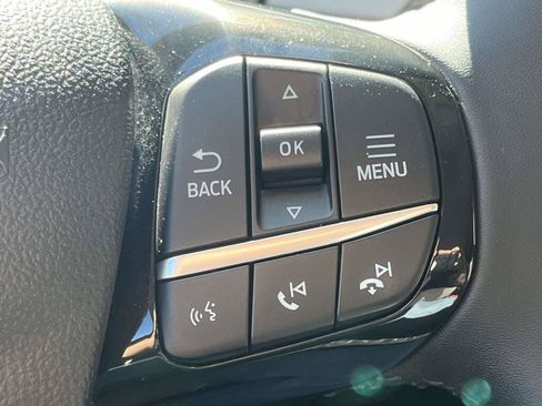 Used 2022 Ford Escape SE w/ Convenience Package FWD image 33
