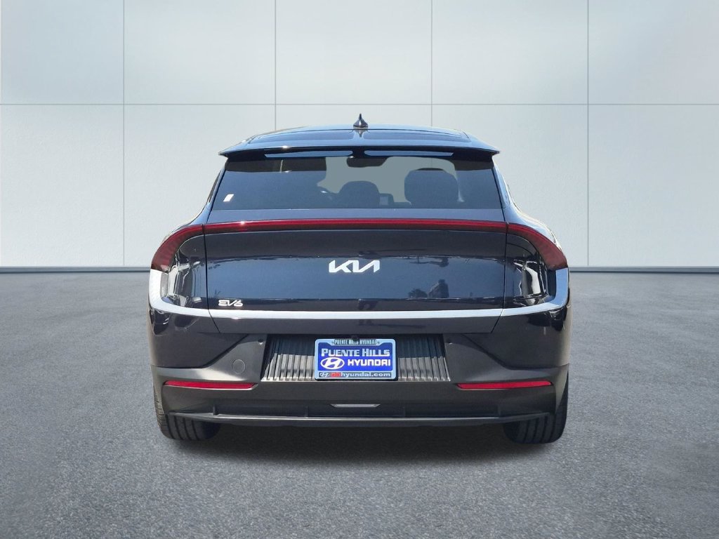 Used 2024 Kia EV6 Light RWD image 5