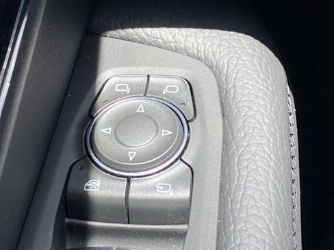 Used 2025 GMC Yukon Denali w/ Sun & Power Step Package AWD/4WD image 20