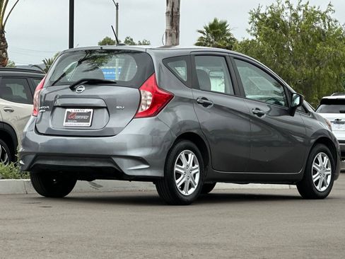 Used 2018 Nissan Versa Note SV FWD image 4