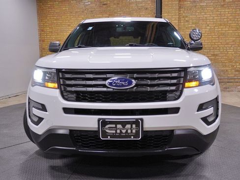 Used 2017 Ford Explorer 4WD Police Interceptor w/ Ultimate Wiring Package image 4