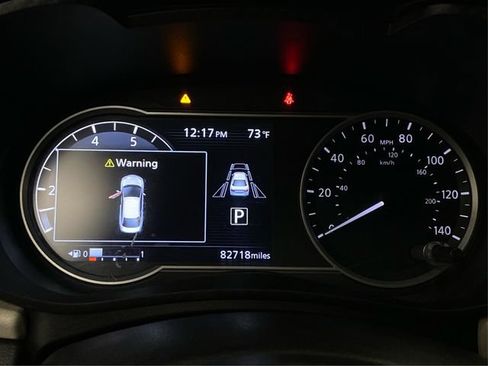 Used 2021 Nissan Versa SV FWD image 20