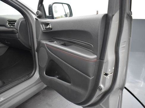 Used 2024 Dodge Durango GT image 8