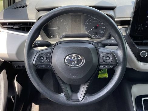 Used 2024 Toyota Corolla LE FWD image 12