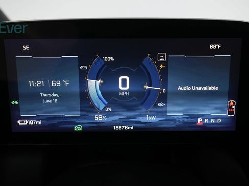 Used 2025 Chevrolet Equinox EV RS w/ LPO, All-Weather Mat Package FWD image 7