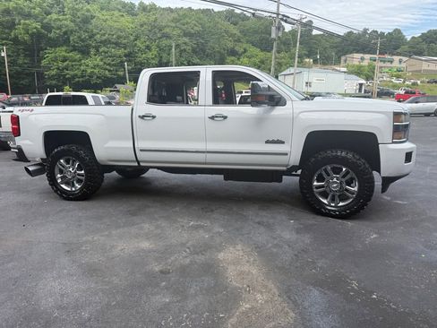 Used 2015 Chevrolet Silverado 2500 High Country w/ Duramax Plus Package AWD/4WD image 76