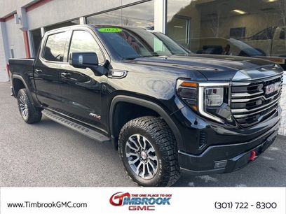 Used 2023 GMC Sierra 1500 AT4 w/ AT4 Premium Package