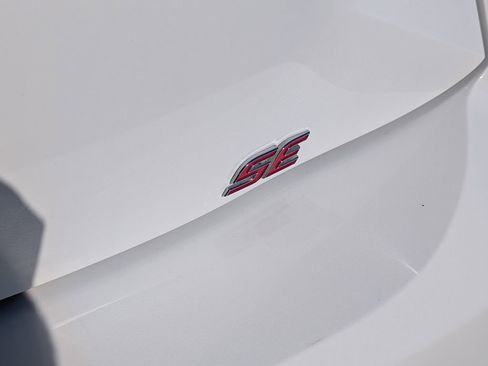 Used 2020 Toyota Corolla SE image 23