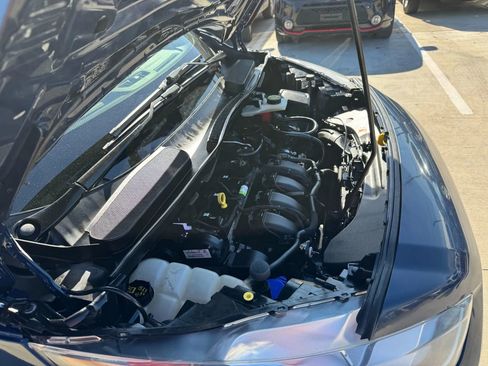 Used 2020 Ford Transit Connect XL image 16