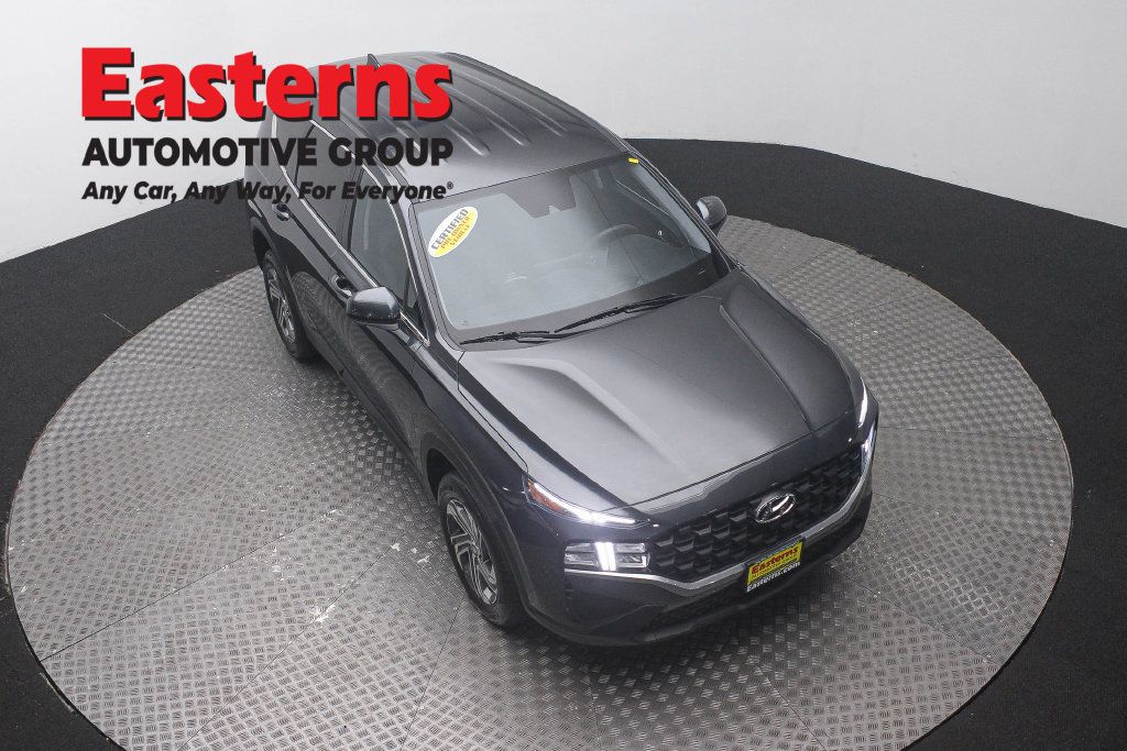 Used 2023 Hyundai Santa Fe SE AWD/4WD image 5
