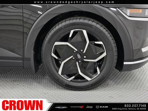 Used 2024 Hyundai Ioniq 5 SEL RWD image 9