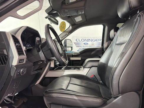 Used 2021 Ford F250 Lariat w/ Lariat Value Package image 23