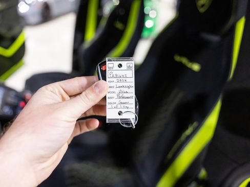 Used 2024 Lamborghini Urus Performante image 52