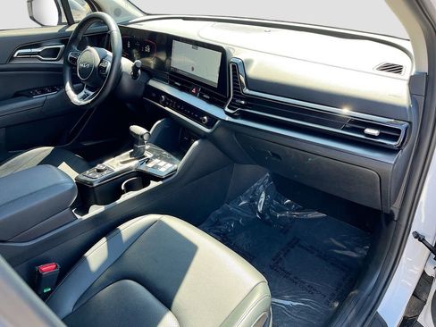 Certified 2025 Kia Sportage EX FWD image 34