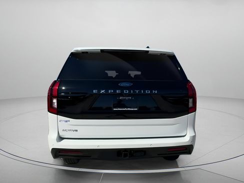 New 2025 Ford Expedition Active image 26