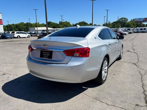 Used 2016 Chevrolet Impala LT w/ Convenience Package FWD image 5