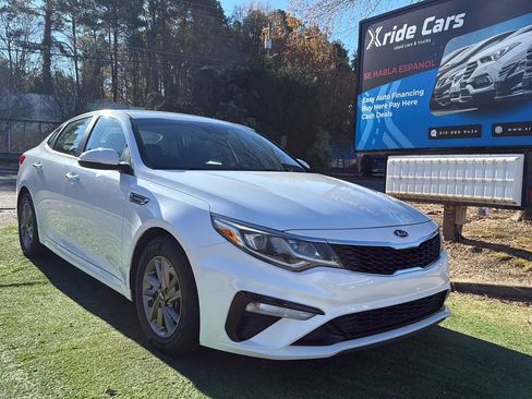 Used 2019 Kia Optima LX image 1