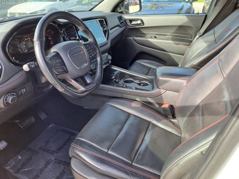Used 2024 Dodge Durango GT image 11