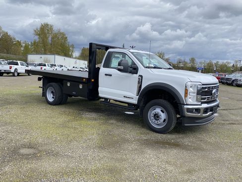 New 2025 Ford F450 XL w/ XL Chrome Package image 7