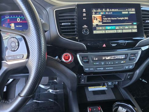 Certified 2019 Honda Passport Touring image 14