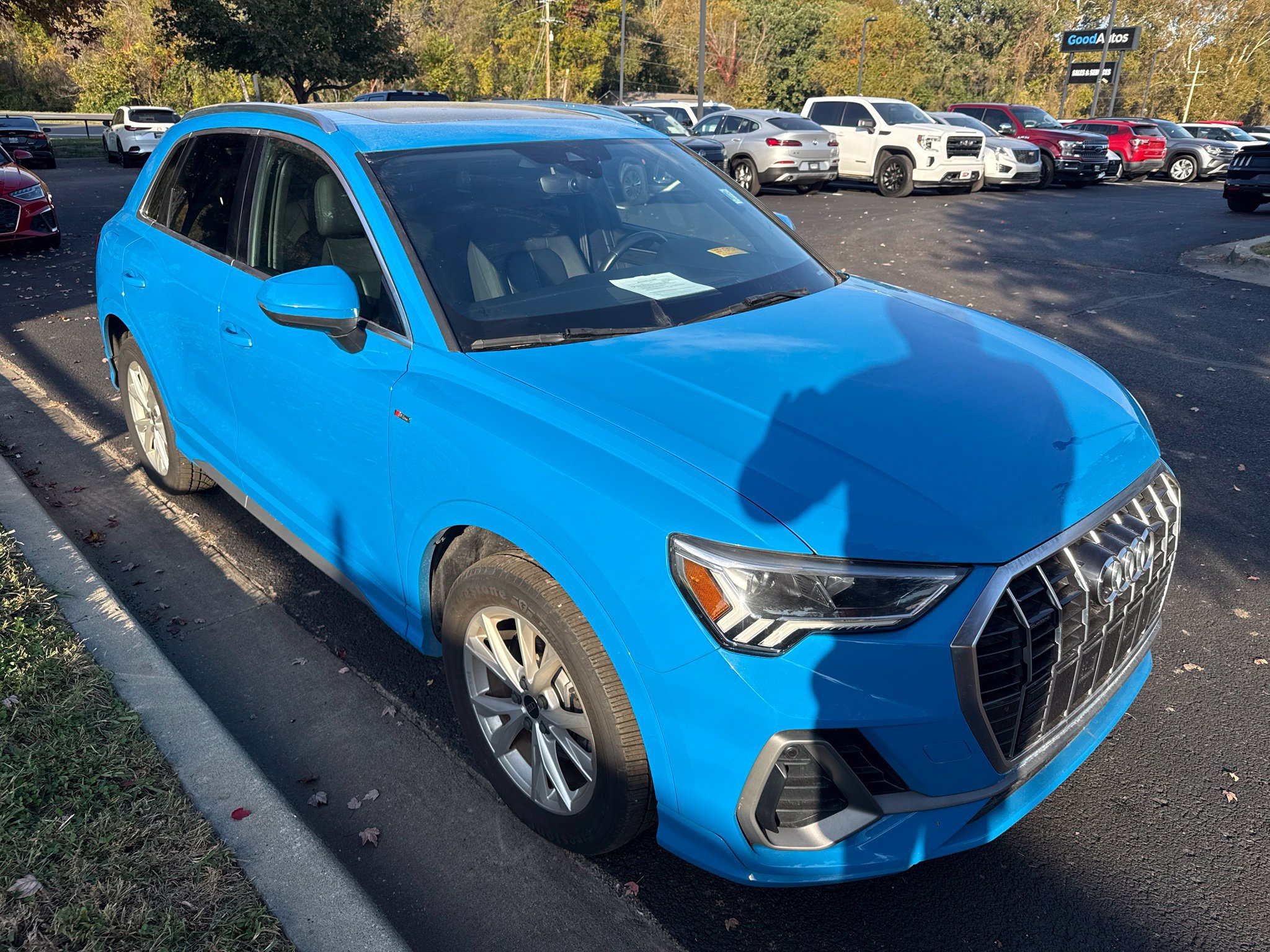 Used 2023 Audi Q3 2.0T Premium AWD/4WD image 3