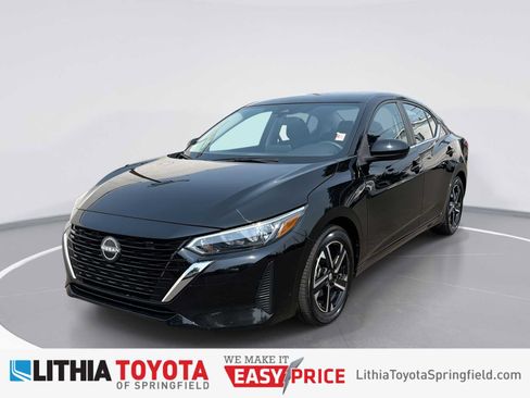 Used 2024 Nissan Sentra SV FWD image 1
