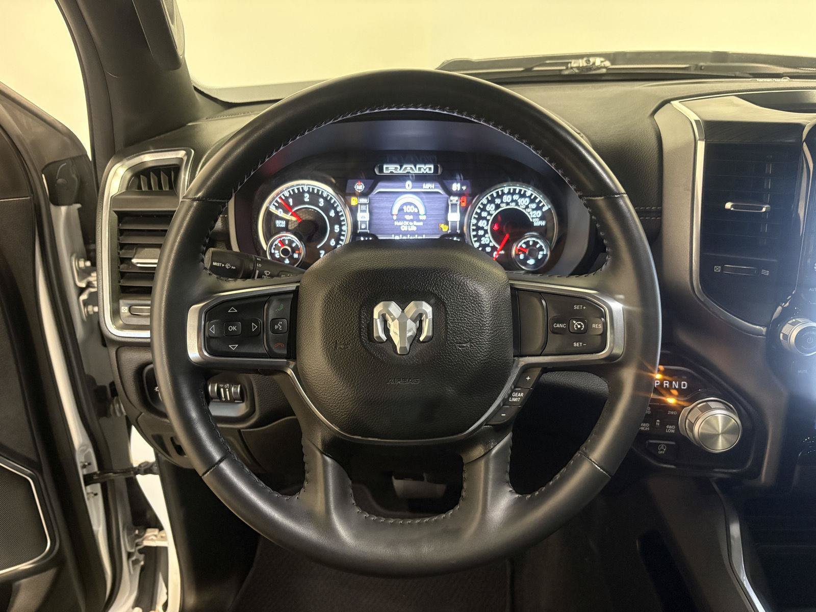 Used 2024 RAM 1500 Laramie AWD/4WD image 27