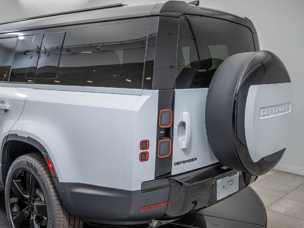 New 2026 Land Rover Defender 130 S AWD/4WD image 19