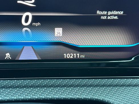 Used 2024 Volkswagen Golf R image 25