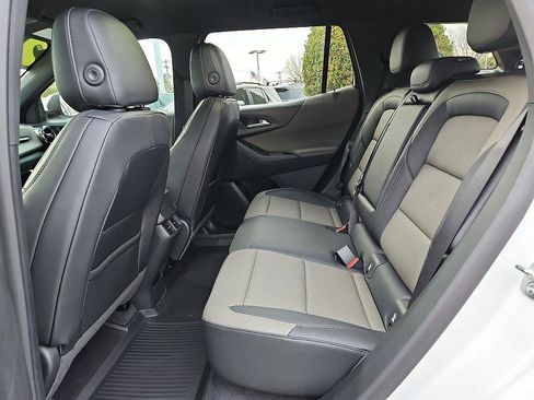 New 2026 Chevrolet Equinox LT w/ Convenience Package II image 10