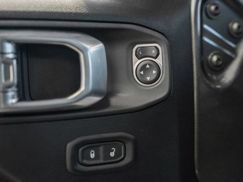 New 2026 Jeep Gladiator Sport AWD/4WD image 40