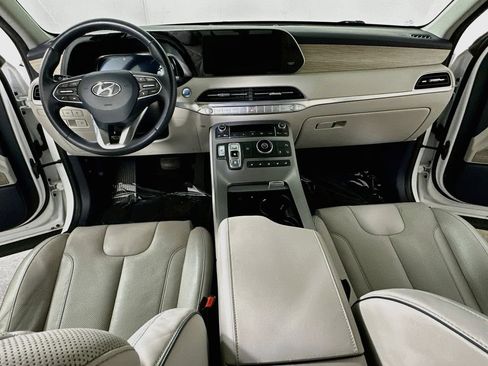 Used 2022 Hyundai Palisade Limited FWD image 17