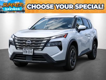 Used 2025 Nissan Rogue SV