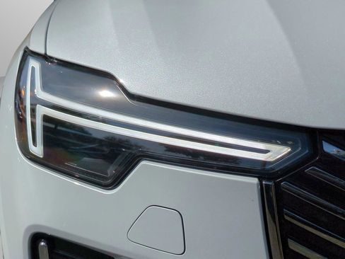 New 2026 Volvo XC90 B6 Ultra w/ Lounge Package image 10