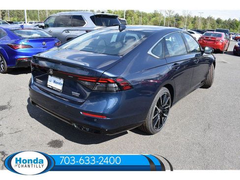 New 2026 Honda Accord Hybrid Touring image 7