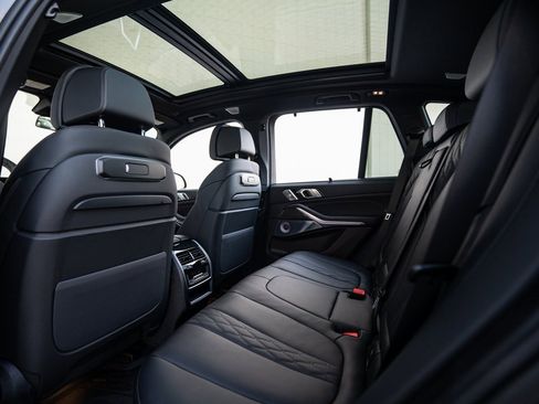 New 2026 BMW X5 M60i image 38