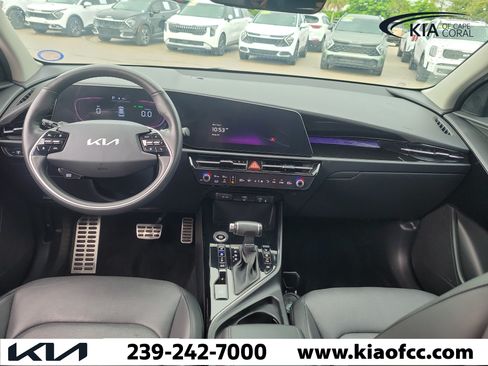 Certified 2023 Kia Niro SX Touring FWD image 15