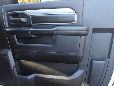 Used 2022 RAM 2500 Tradesman image 24