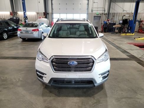 Used 2022 Subaru Ascent Limited w/ Technology Package AWD/4WD image 2