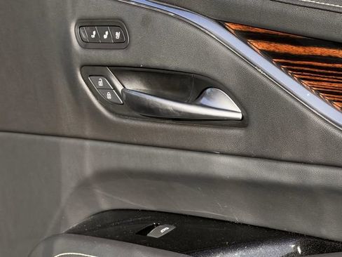 Certified 2024 Cadillac Escalade Premium Luxury w/ Performance Package image 30