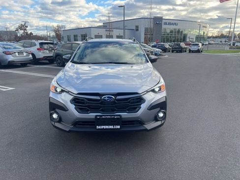 Certified 2024 Subaru Crosstrek 2.0i Premium image 8