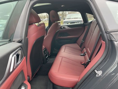 Used 2025 BMW 440i xDrive w/ Parking Assistance Package image 32