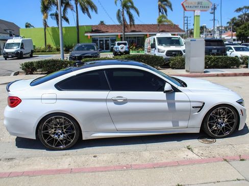 Used 2018 BMW M4 Coupe RWD image 7
