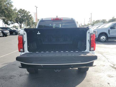 Used 2024 Chevrolet Colorado Z71 w/ Z71 Convenience Package 2 image 10