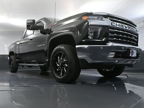 Used 2021 Chevrolet Silverado 2500 LTZ w/ LTZ Plus Package AWD/4WD image 58