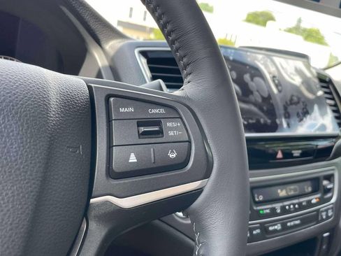 Certified 2025 Honda Ridgeline RTL image 24
