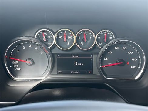 Used 2021 Chevrolet Suburban LT w/ LT Signature Plus Package image 22