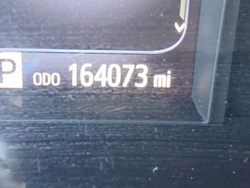 Used 2016 Toyota Camry SE image 18